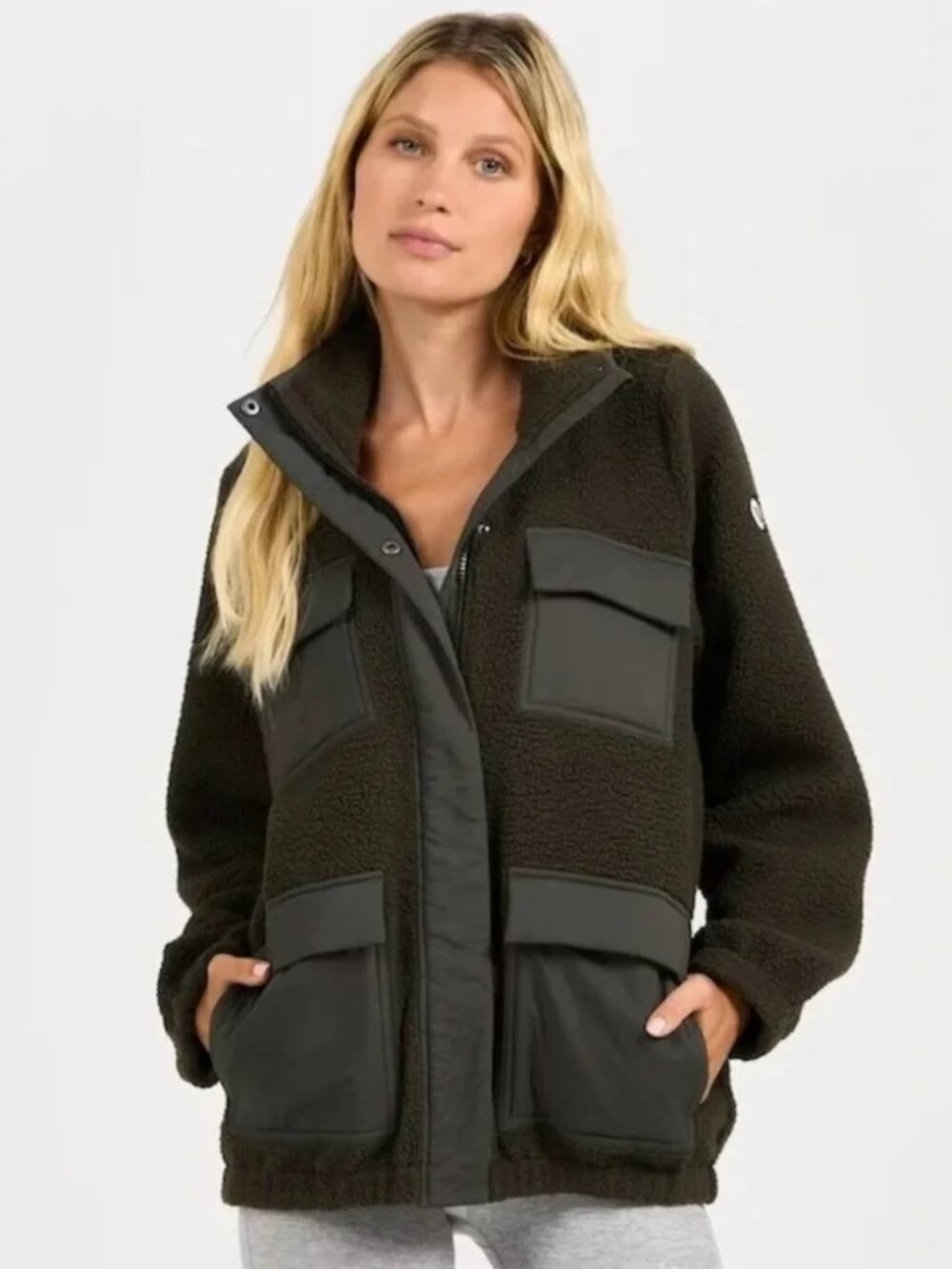 Vuori Utility Sherpa Jacket Size S in Great Condition